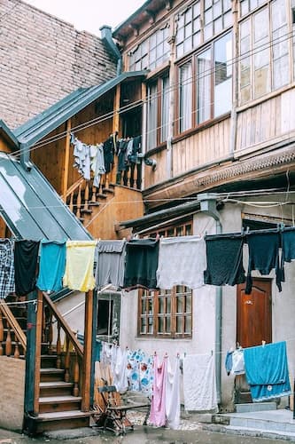 air dry the clothes